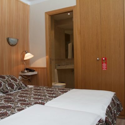 Comapedrosa Room
