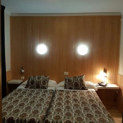 Room Comapedrosa
